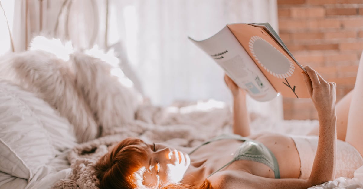 découvrez notre collection raffinée de lingerie, alliant confort et élégance. profitez de modèles variés, des classiques intemporels aux créations audacieuses, pour sublimer votre féminité et vous sentir belle chaque jour.