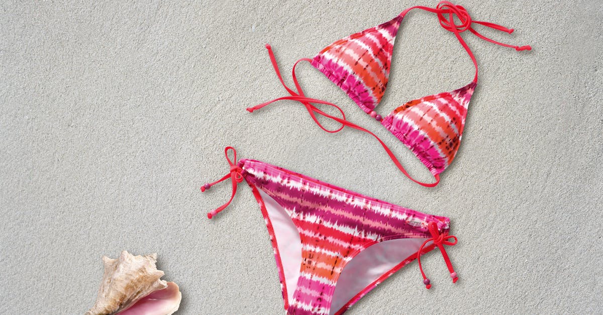découvrez notre collection de lingerie élégante et confortable, conçue pour sublimer votre silhouette. que ce soit pour une occasion spéciale ou au quotidien, trouvez le soutien-gorge, les culottes, et les ensembles qui allient style et sensualité.