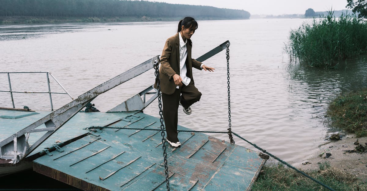 découvrez tout ce qu’il faut savoir sur l’exploration anale : conseils, précautions, hygiène, plaisir et sécurité pour une expérience positive et informée.