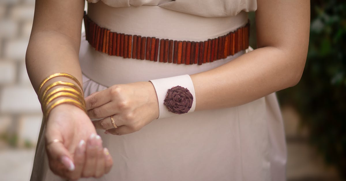 découvrez notre sélection d'accessoires de bondage pour pimenter vos jeux intimes. produits de qualité, sécurité et discrétion garanties. explorez de nouvelles sensations !