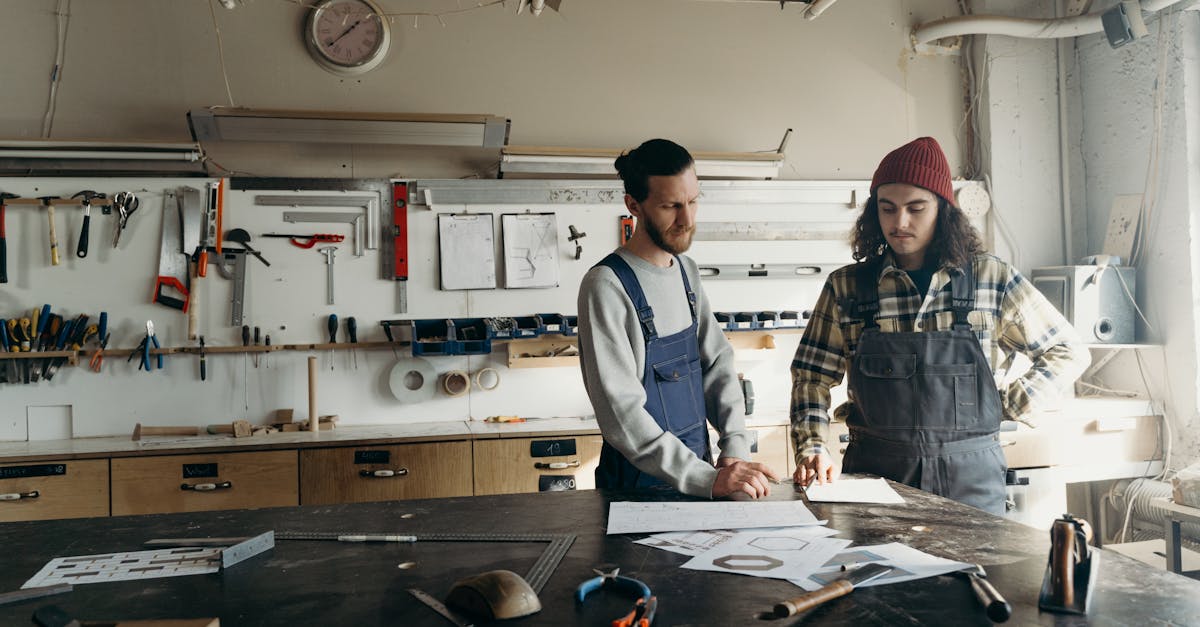 découvrez tout ce qu'il faut savoir sur les pinces à tétons : utilisations, conseils de sécurité et astuces pour pimenter votre vie intime en toute confiance.